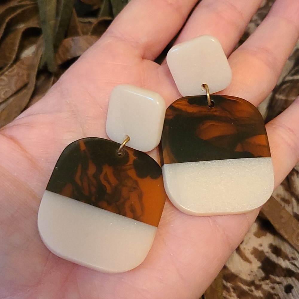 Vintage Tortoise and Ivory Earrings